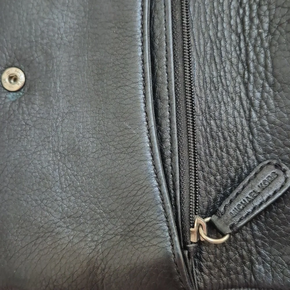 Michael Kors Black Leather Wallet Clutch - Picture 7 of 9
